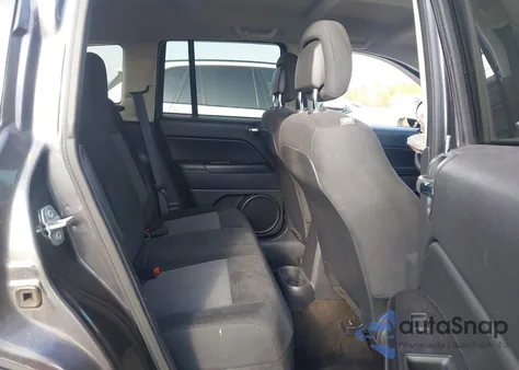 2016 Jeep Compass Sport из США, поврежденный, VIN 1C4NJDBB1GD572044